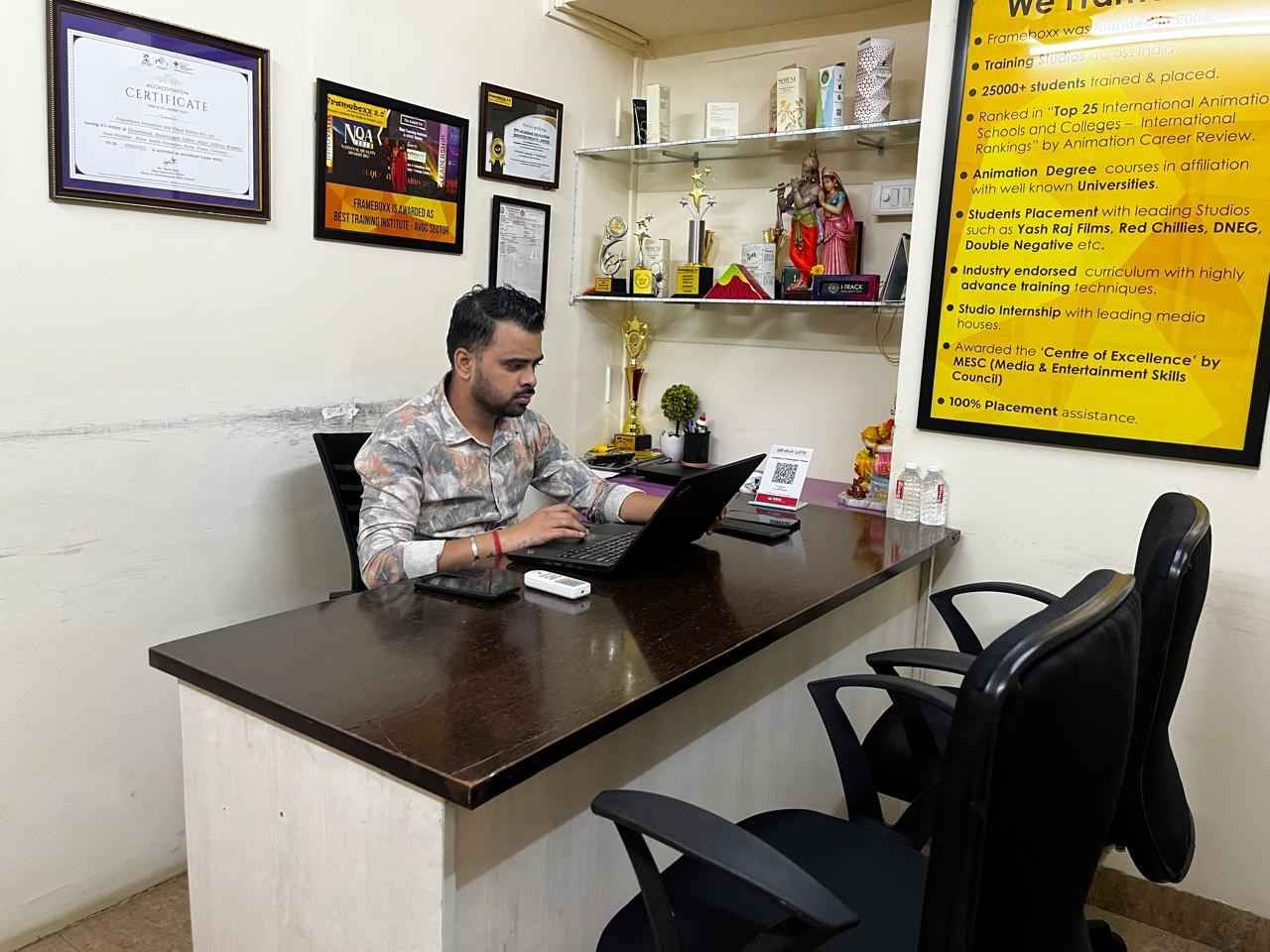 whatsapp-image-2025-06-21-at-11-59-55-am_3616081152 (1)